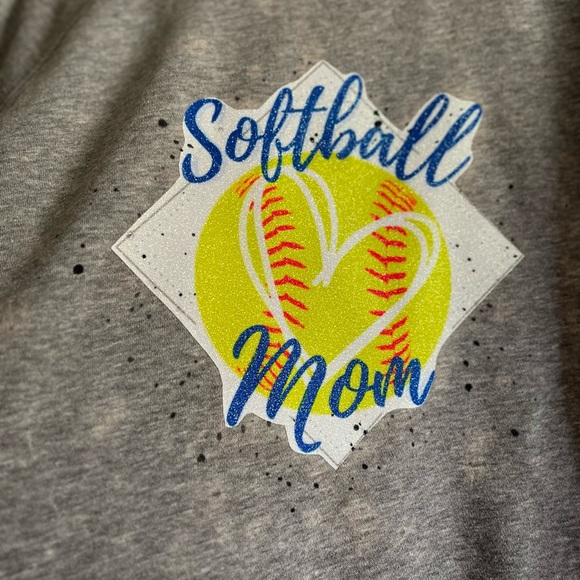 Softball Mom Sweatshirt size 2XL - Picture 2 of 3